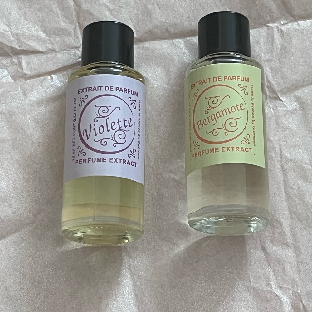 Body & Parfum Oil Bundle: Demeter Lemon Meringue & Outremer Violette & Bergamote - Picture 2 of 16